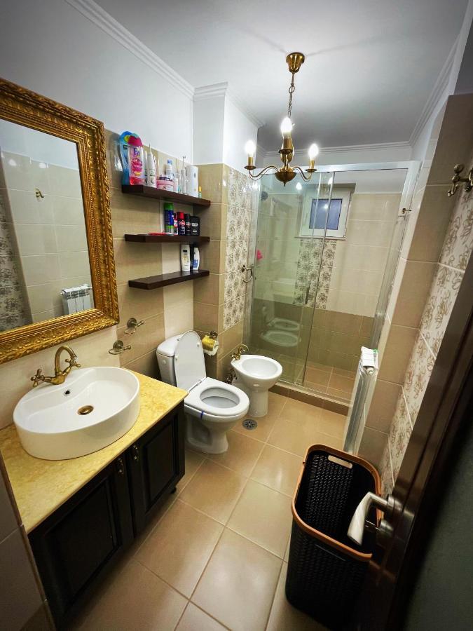 Apartament De Lux Zona 0 Botosani 2 Camere 외부 사진